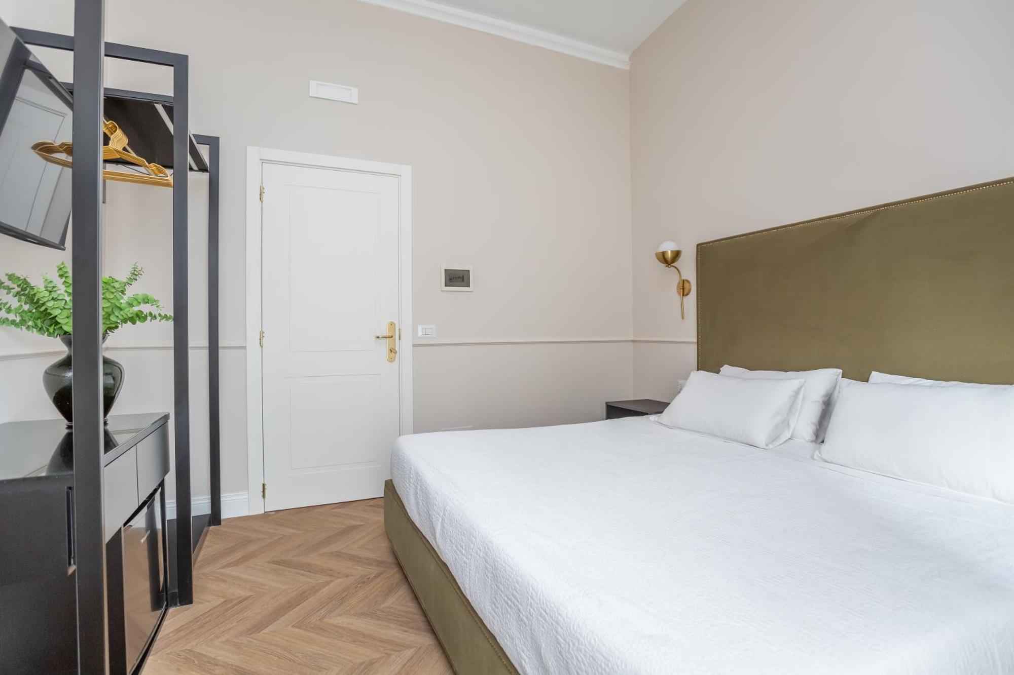 Daplace - La Mongolfiera Rooms In Navona Roma Ngoại thất bức ảnh